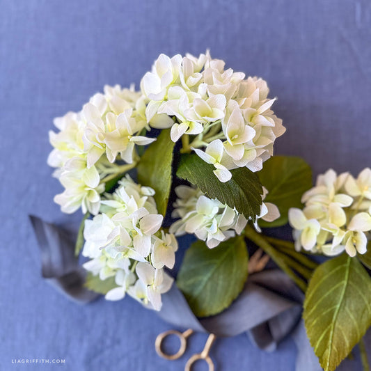 Extra-Fine Crepe Paper - Linen/White