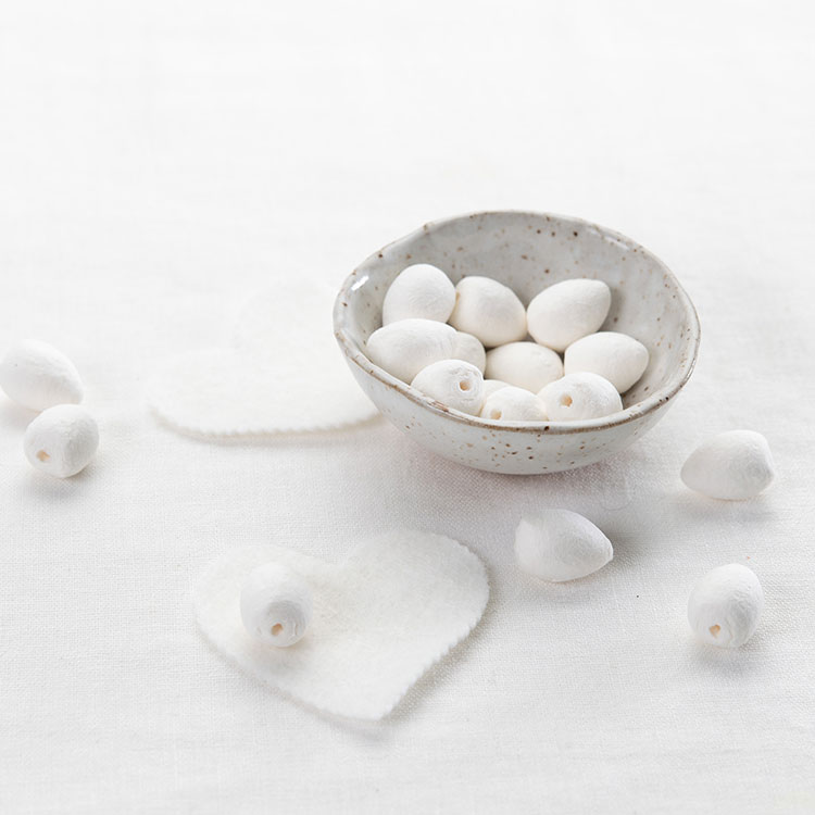 Spunnys™  Paper Eggs 20mm - Pack of 18 image 0