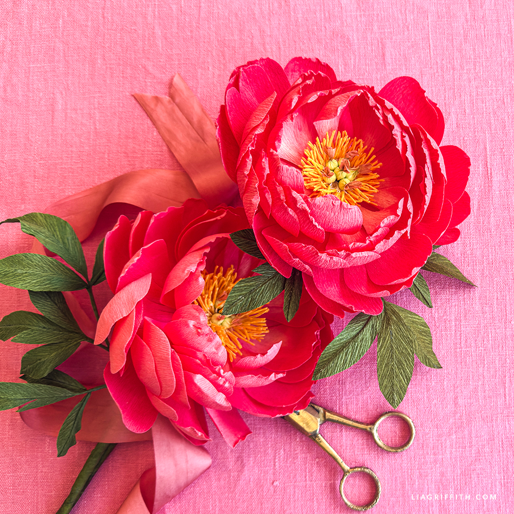 Double-Sided Crepe Paper - Strawberry/Tulip Pink