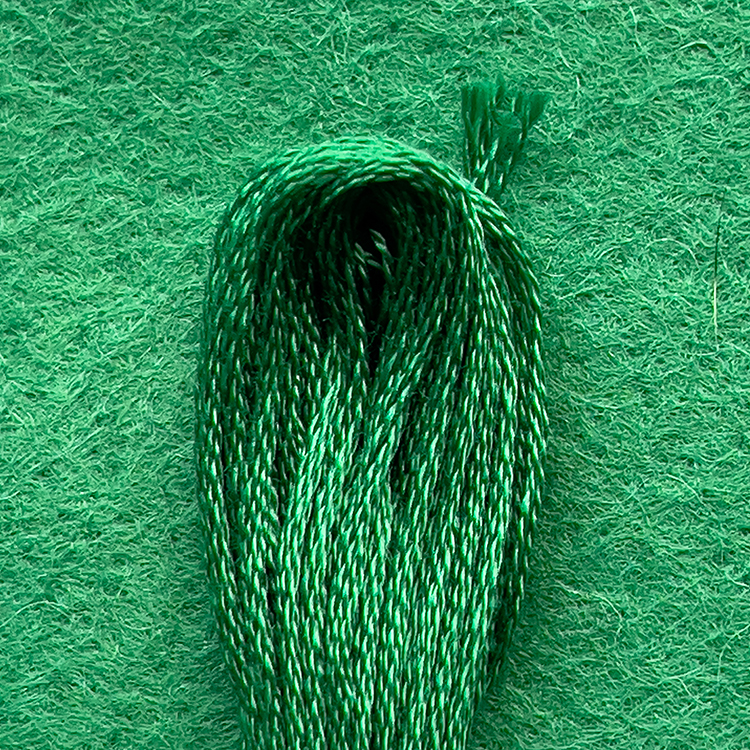 DMC 6 Strand Embroidery Cotton 8.7yd Ultra Very Dark Emerald Green