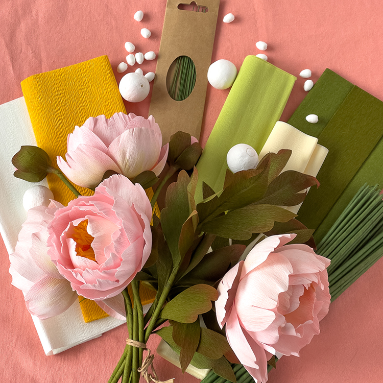 Lia Griffith Crepe Paper Flower Kit - Craft Gorgeous Peonies and Buds - 29  piece