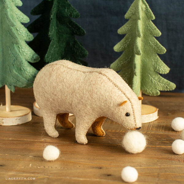 Felt Winter Bear Stuffie - Digital Download - Image 2