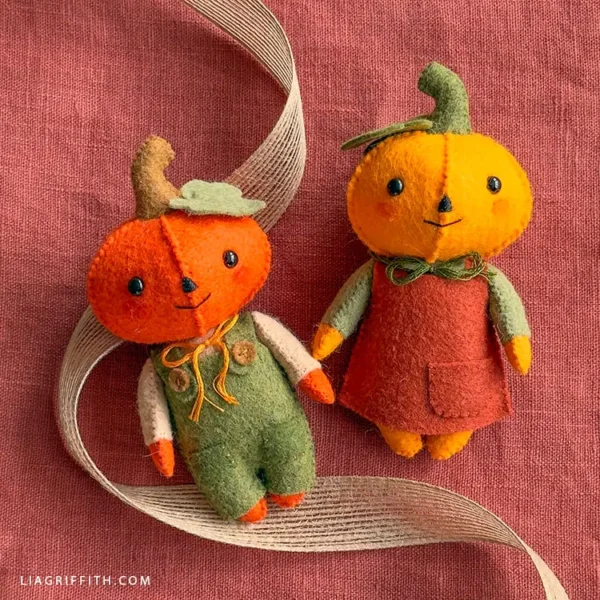 Felt Pumpkin Head Buddies - Digital Download